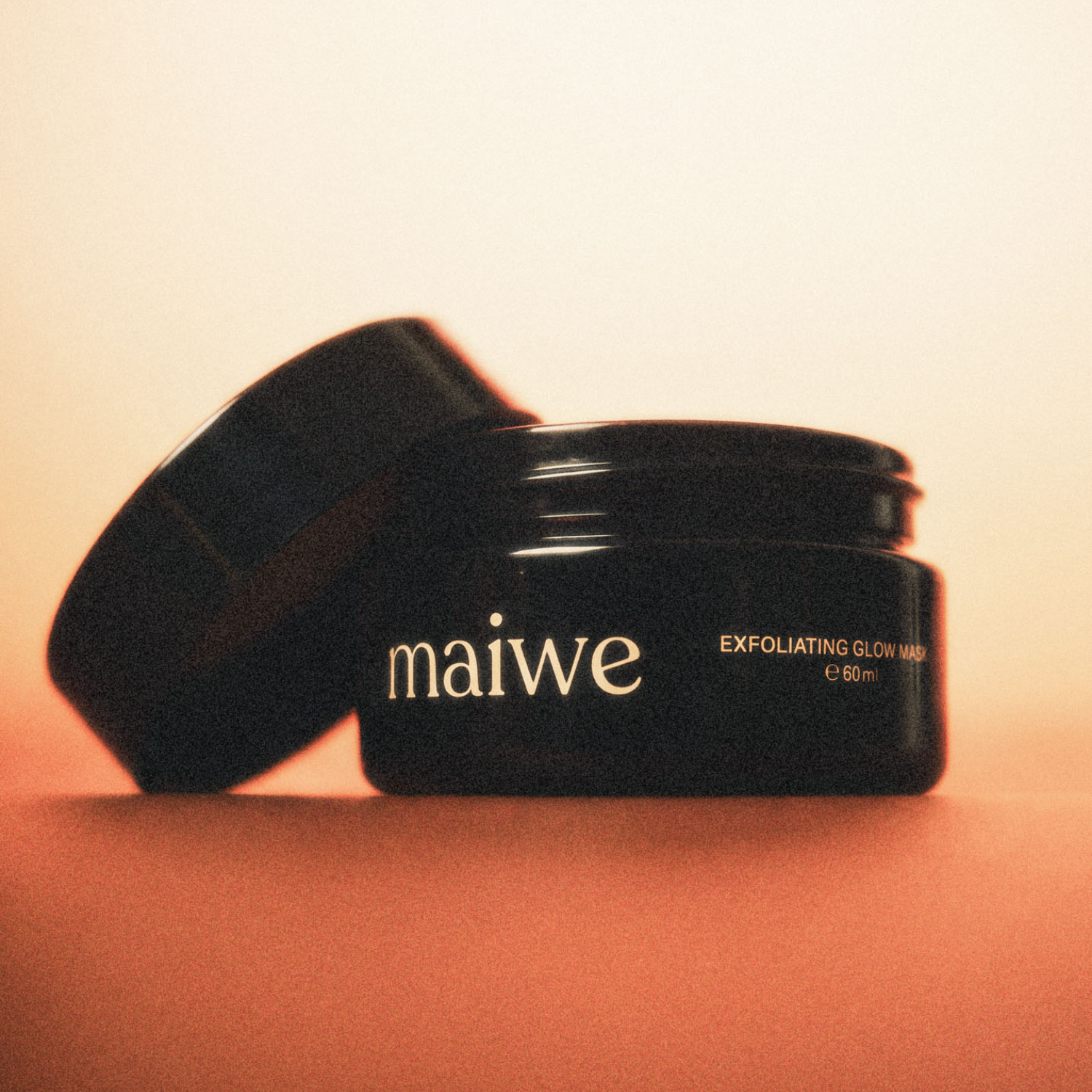 Exfoliating Glow Mask