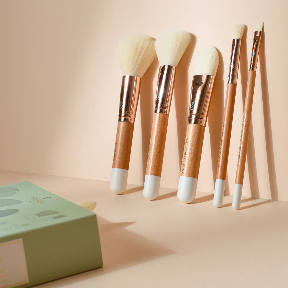 Kit de brochas de maquillaje en madera natural