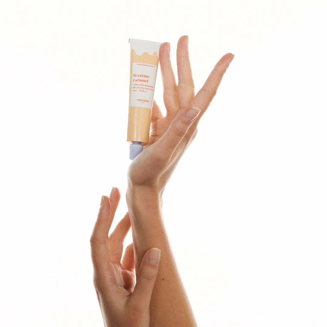 Un gesto dulce y reconfortante que transforma la hidratación en un ritual delicioso y adictivo.