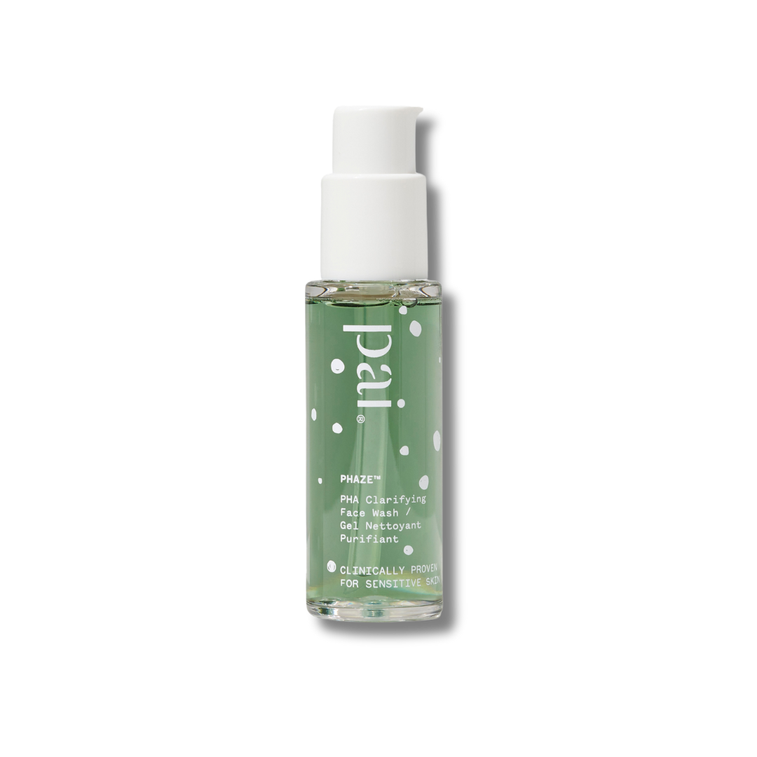Mini PHAZE de Pai Skincare, limpiador en espuma con PHA que exfolia y revitaliza pieles sensibles.