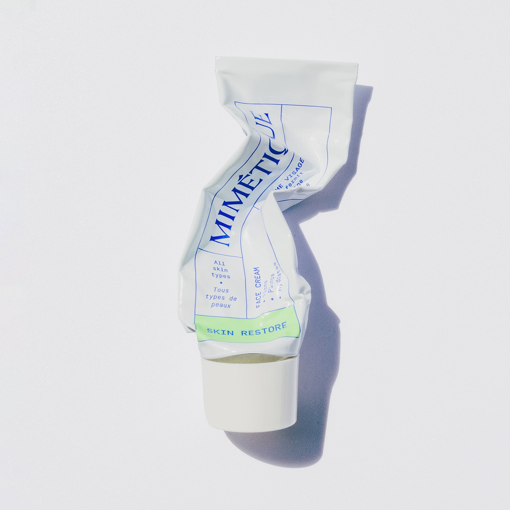 La crema Skin Restore de Mimétique devuelve turgencia y densidad a las pieles que han perdido vitalidad.