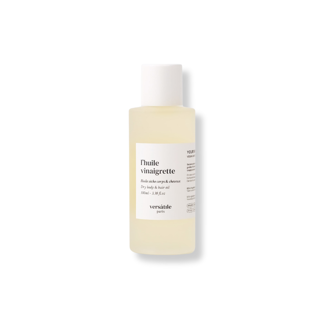 L’Huile Vinaigrette de Versàtile Paris hidrata sin peso y deja la piel sedosa con un aroma solar y cítrico.