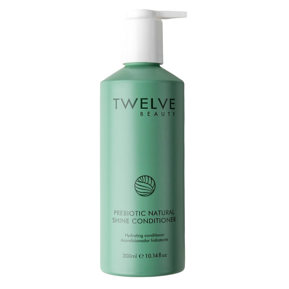 Prebiotic Natural Shine Conditioner de Twelve Beauty hidrata y fortalece sin apelmazar, dejando un brillo natural.