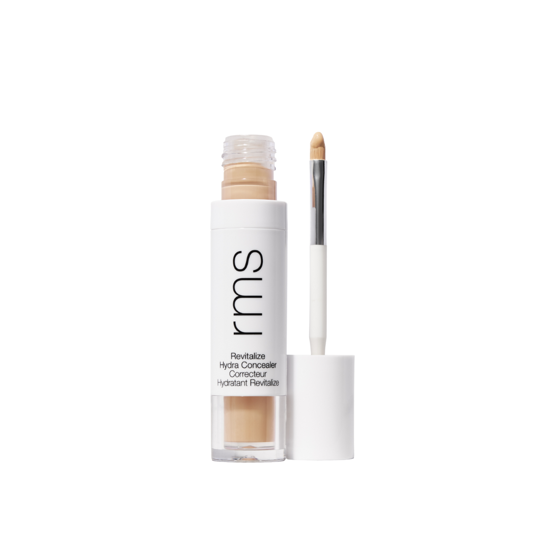 Corrector hidratante con tono WN012, pensado para iluminar sin marcar líneas ni resecar.