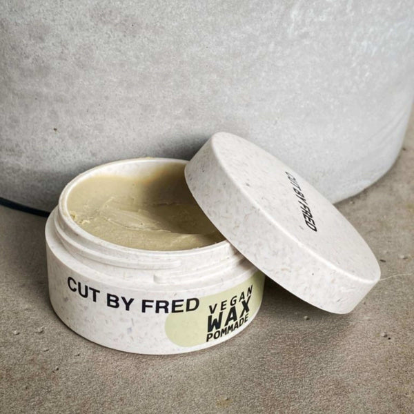 Wax pommade - Cera mate para texturizar y fijar el cabello corto - Cut by Fred